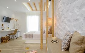 Naxian Spirit Inn